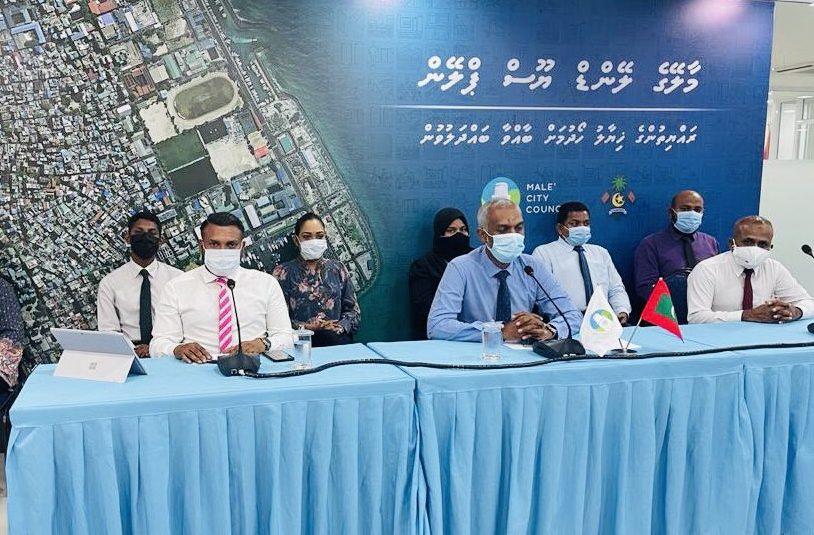 މަސްމާރުކޭޓުގައި ގަވާއިދާ ހިލާފަށް ހިންގާ ތަންތަން ހުސްކުރަން އަންގައިފި