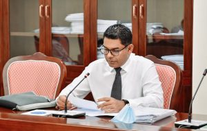 އަތޮޅު ނާއިބު ރައީސުންނަށް އިތުރު 1000 ރުފިޔާ ދޭން ފާސްކޮށްފި