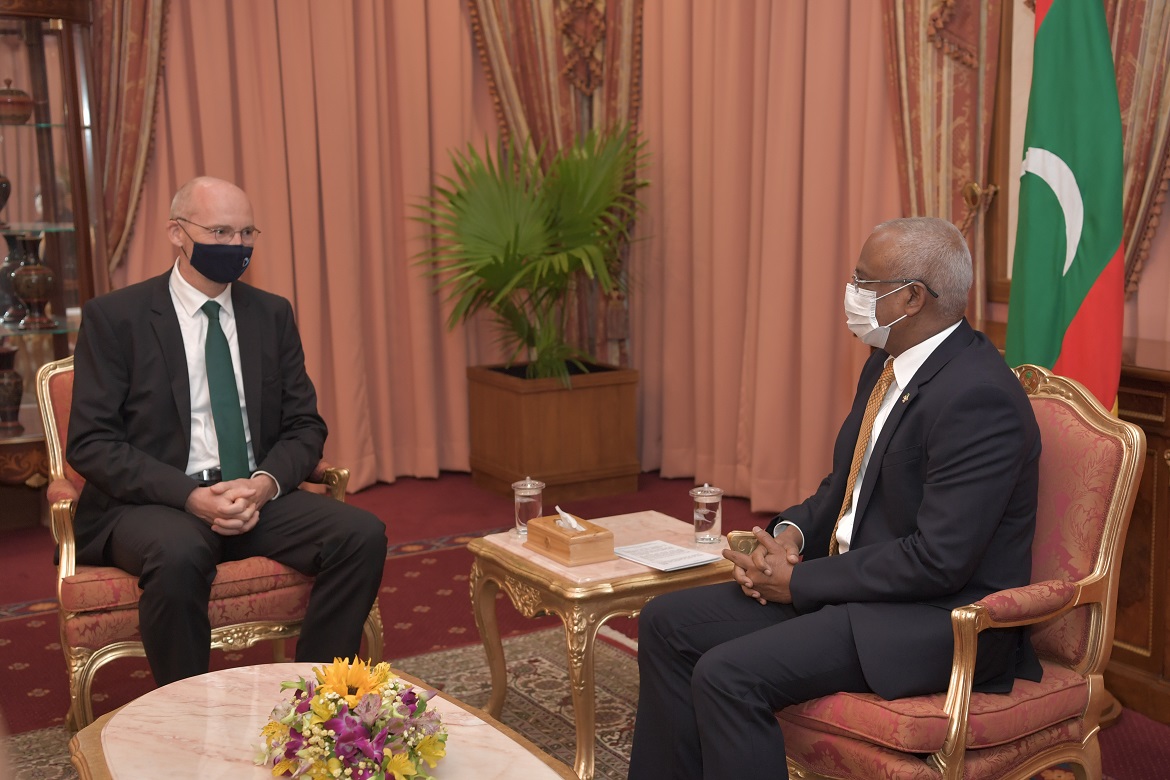 ގުޅުންތައް ވަރުގަދަކުރުމާއި ގުޅޭ ގޮތުން ޖަރުމަނު އައު ސަފީރާއި މަޝްވަރާކުރައްވައިފި