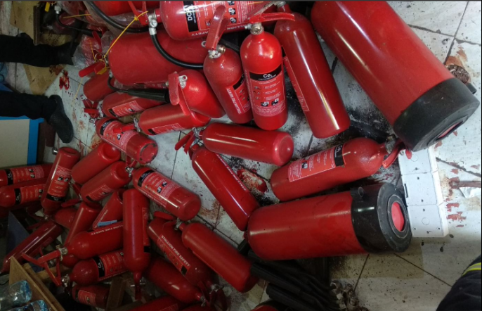 ގޭސްފުޅިއެއް ގޮވައި، މީހަކު ފިހިގެން ފަރުވާދެނީ