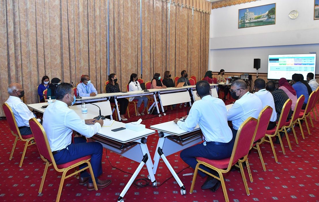 ވެކްސިން ނުޖަހާ މުވައްޒިފުން ކޮންމެ ދެހަފްތާއަކުން ޕީސީއާރު ޓެސްޓް ހަދަންޖެހޭ