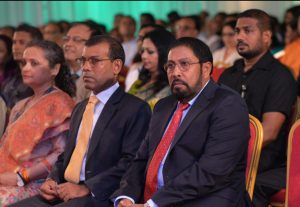 ނަޝީދުގެ އަވާގައި ޖެހި، ބަރުލަމާނީ ނިޒާމު ގެނައުމަށް މަސައްކަތް ނުކުރުމަށް ޤާސިމް ގޮވާލައިފި