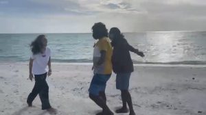 ރިހިވެލި ރިސޯޓު އަތުލަން ބަޔަކު އަރައިފި