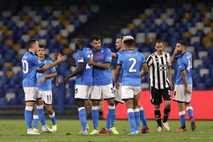 ނަޕޯލީ އަތުން ޔުވެންޓަސް ބަލިވެއްޖެ