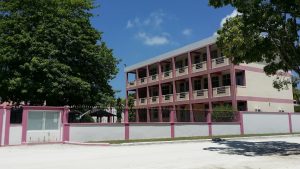 އައްޑޫ ސިޓީގެ ކޯވިޑްގެ ހާލަތަށް ކުރިއެރުމެއް ނުލިބި، ސްކޫލްތައް އަދިވެސް ހުރީ ބަންދު ކޮށްފައި