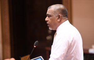 ޚިޔާނާތުގެ މައްސަލަ ބަލަންކެރޭ މީހުން ހޮވިއްޖެނަމަ މުޒާހަރާއަށް ނިކުންނާނަން: ދޮންބިލޭ