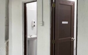 މާރުކޭޓުގެ ގޮޅިތަކުގެ ވެރިންނަށް 2 ފާހާނާ ސިޓީ ކައުންސިލުން ހަދައިދީފި