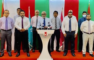 އަލީ ވަހީދު ކުރެއްވި ތުހުމަތުތައް ތަހުގީގްކޮށް ފިޔަވަޅު އެޅުމަށް އިދިކޮޅުން ގޮވާލައިފި