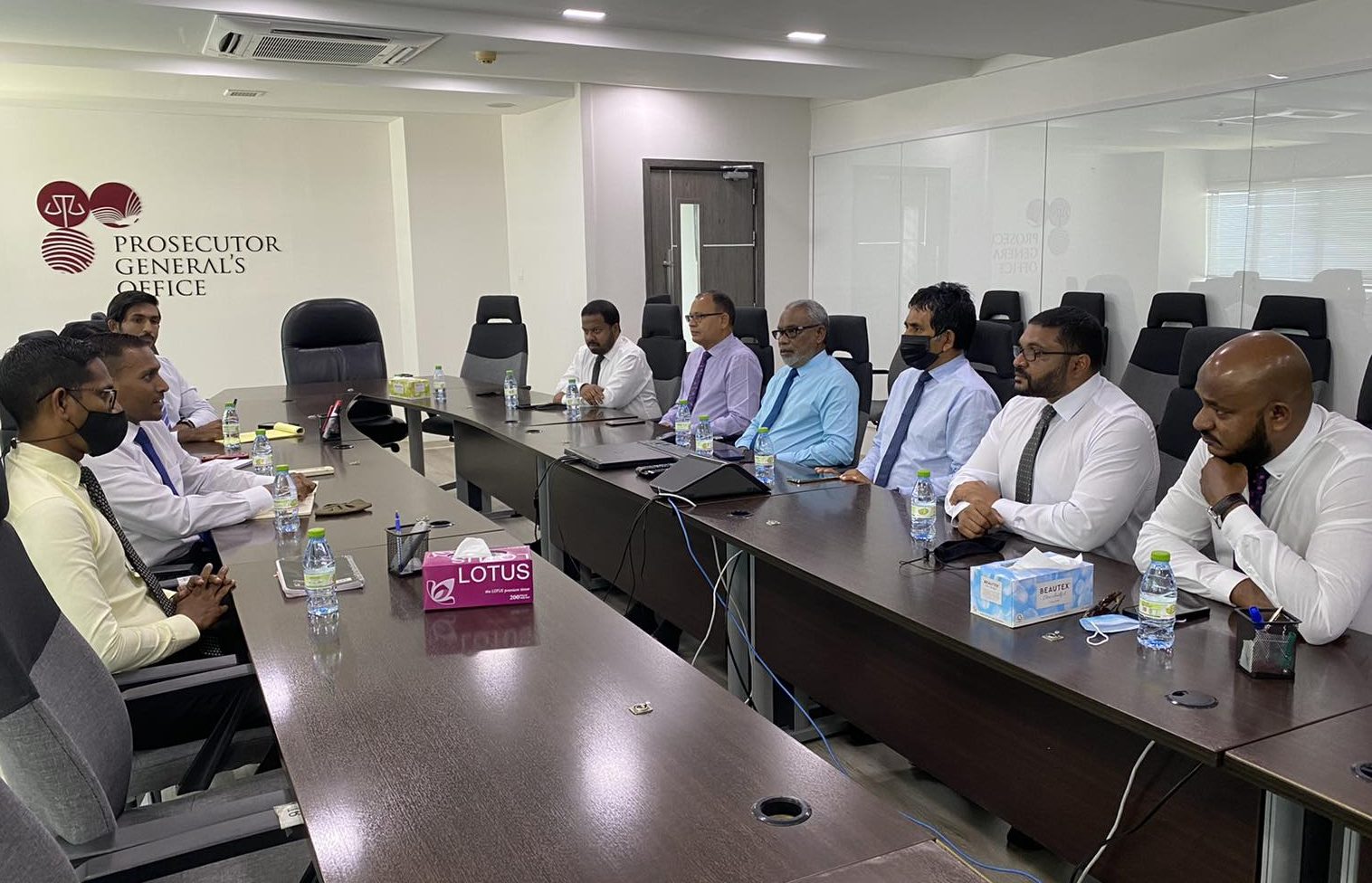 ރައީސް ޔާމީންގެ ޝަރީއަތާއިމެދު ހުރި ކަންބޮޑުވުންތައް ޕީޖީއާއި ހިއްސާކޮށްފި