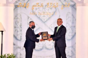 މަތީ ދަރަޖ ހޯދި ފަރާތްތަކާއި، ޙާފިޡުންނަށް އިނާމާއި މެޑެލް ދެއްވައިފި