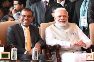 އިންޑިއާ އާއި ދެކޮޅު ނުވުމަށް ތަކުރާރުކޮށް އަޅުގަނޑު އެދެމުން މިދަނީ: ނަޝީދު