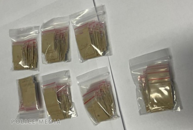 ހިތަދޫ އާއި ގައްދޫ އިން ގިނަ އަދަދެއްގެ މަސްތުވާތަކެތި ހޯދައިފި