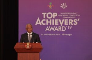 މަތީ ތަޢުލީމަށް ކިޔަވަން ބޭނުންވާ، ކޮންމެ ރޮގަކުން ކިޔެވުމުގެ ފުރުސަތު ފަހިކޮށްދެއްވާނަން: ރައީސް