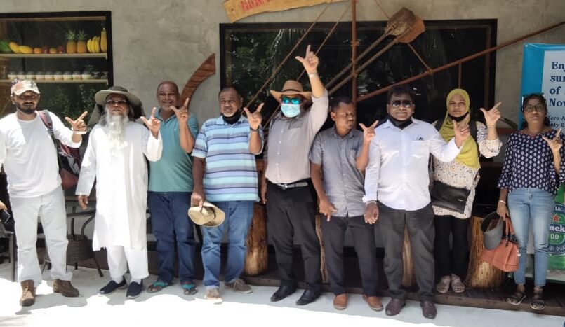 ބަރުލަމާނީ ކެމްޕެއިން އަތޮޅު ތެރޭގައި ފަށައިފި