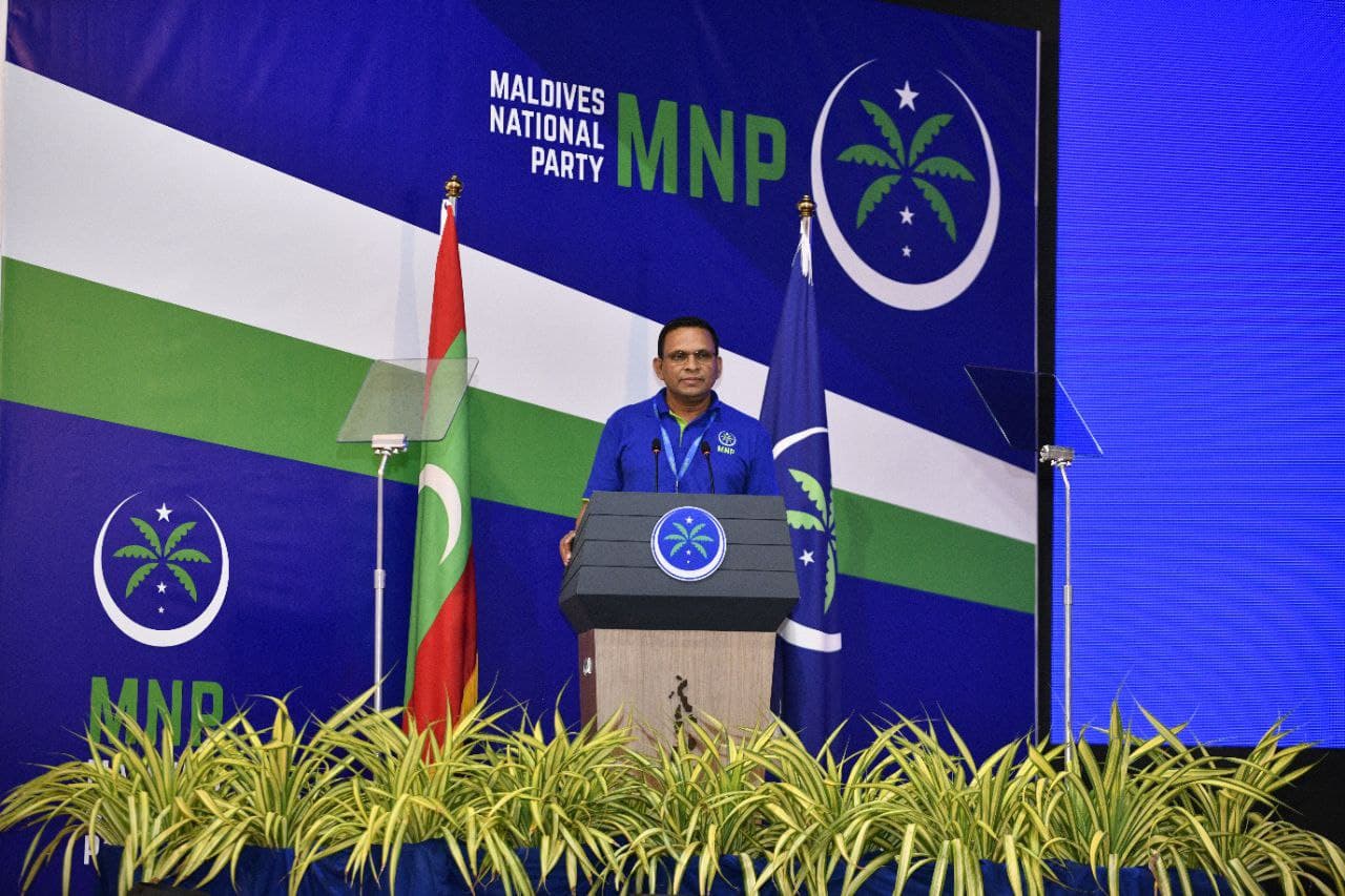 މަލްޓި ޕާޓީ ނިޒާމުގެ ތެރެއިން ދިވެހިންނަށް ހައްޤު މިންވަރު ހޯދައިދެވިފައިނުވޭ: ނާޒިމް