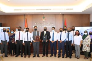 އިންޑިއާގެ އެހީގައި 36 މިލިޔަން ރުފިޔާގެ 8 މަޝްރޫޢެއް ހިންގަނީ