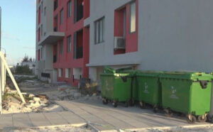 ކުނި އެޅުމަށް ހިޔާ ފްލެޓް ސަރަޙައްދުގައި ޑަސްބިން ބަހައްޓައިފި