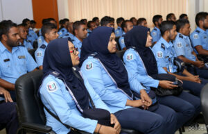 ފުލުހުންގެ ވަޒީފާ އަށް ހުޅުވާލައިފި