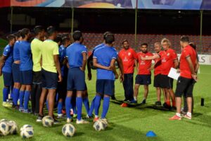 އައު ކޯޗާއެކު ގައުމީ ފުޓްބޯޅަ ޓީމުގެ ފަރިތަކުރުންތައް ފަށައިފި