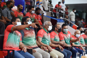 ޓީމާއި ސަޕޯޓަރުންނަށް ސާބަސް، އެހެންނަމަވެސް ސަޕޯޓަރުންގެ އިހުސާތަކާ އެއްވަރަށް އިންތިޒާމްތައް ހަމަޖެއްސުނުތަ؟