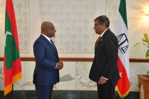 ރާއްޖެއަށް ކުރި ޒިޔާރަތުގައި އުއްތަމަ ފަނޑިޔާރު ތިމާވެއްޓަށް ދެއްވާ އަހައްމިއްޔަތު އެގިއްޖެ: ޝާހިދު