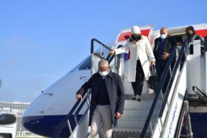 ރައީސުލްޖުމްހޫރިއްޔާ ލަންޑަނަށް ވަޑައިގެންފި