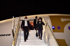 ރައީސްގެ ދެކަނބަލުން ލަންކާއަށް ކުރެއްވި ދަތުރުފުޅު ނިންމަވާލައްވައިފި
