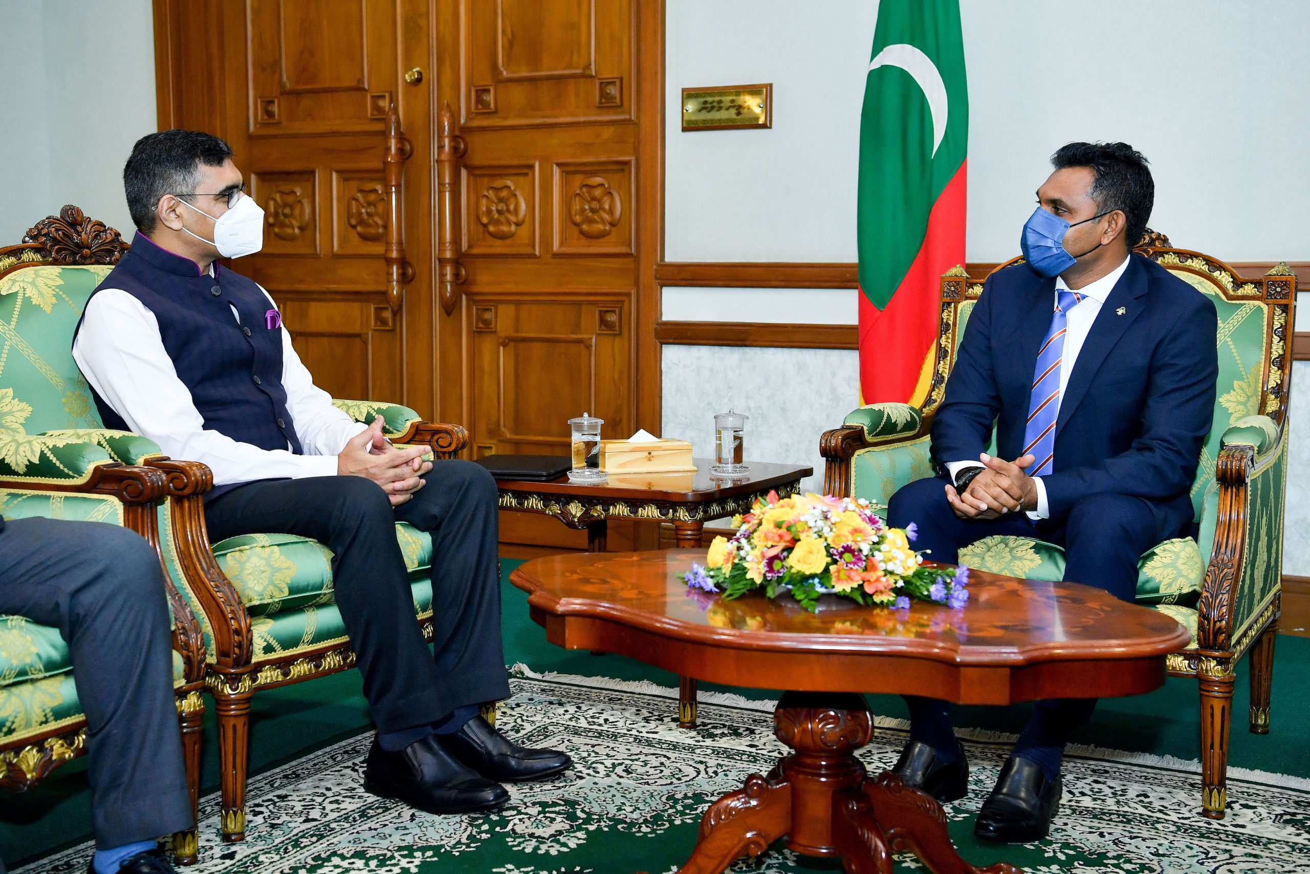 އިންޑިއާ އައު ސަފީރު ނާއިބު ރައީސްގެ އަރިހަށް ޒިޔާރަތްކުރައްވައިފި