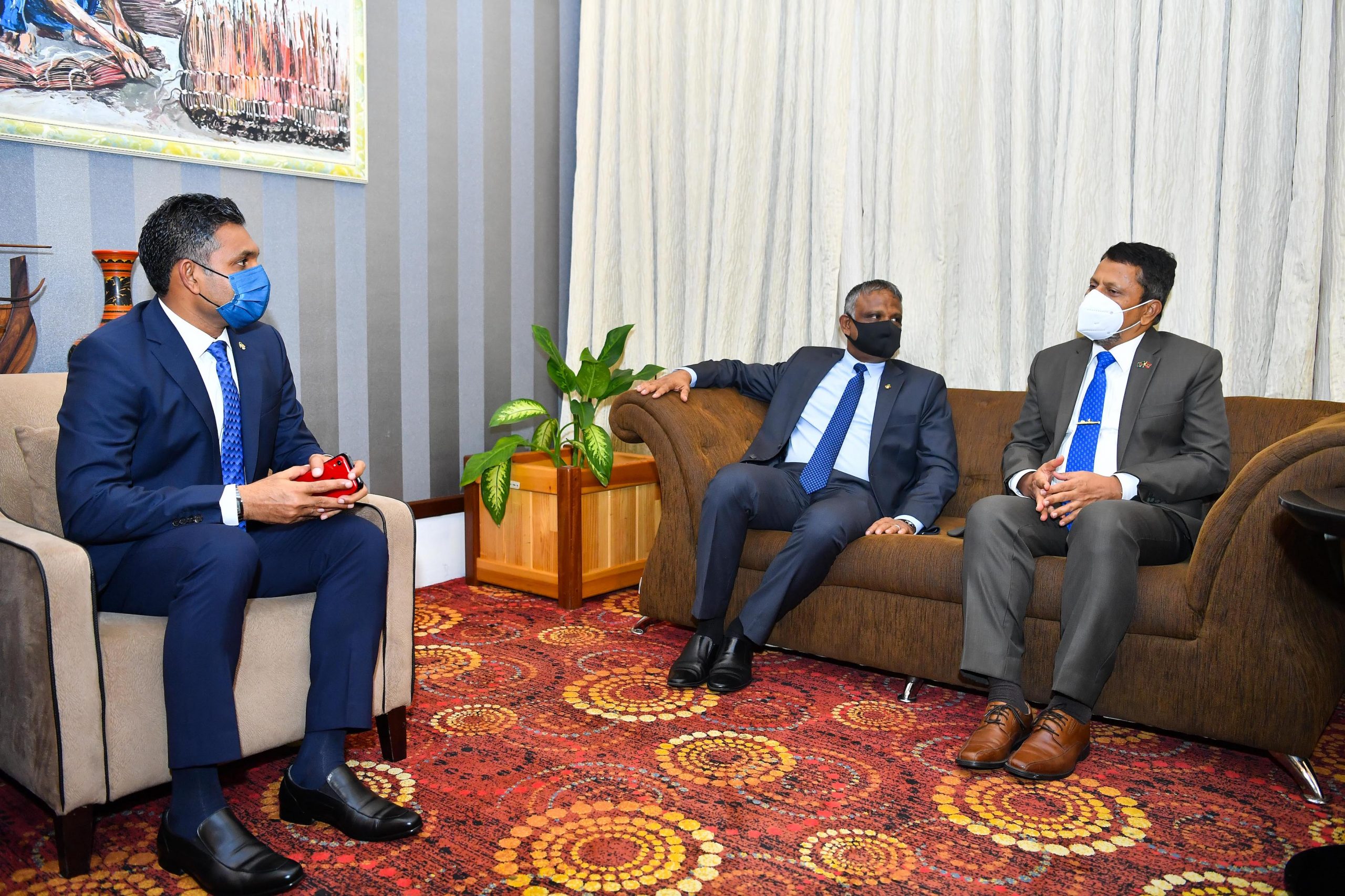 ނާއިބު ރައީސް ބަންގްލަދޭޝްއަށް ފުރައިވަޑައިގެންފި