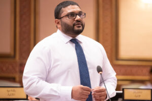 އިޤްތިޞާދު އަލުން އިޔާދަނުކުރެވޭ ހާލަތަށް ދިއުމުގެ ބިރު އެބައޮތް: ޣައްސާން