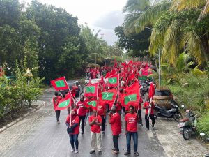 އިދިކޮޅުގެ ބޮޑު ހިނގާލުމަށް ފުވައްމުލަކުގައި