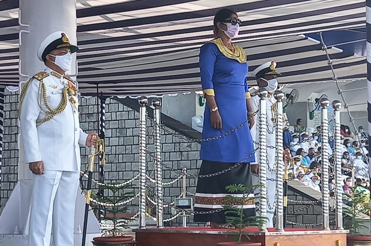 އިންޑިއާ ނޭވީން ތަމްރީންކޮށްދިން އޮފިސަރުން އެމްއެންޑީއެފްގެ މަތީ ރޭންކުތަކުގައި، މިނިސްޓަރގެ ޝުކުރު އިންޑިއާއަށް!