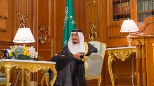 އާޖެންޓީނާގެ މައްޗަށް ހޯދި ކާމިޔާބާއި ގުޅިގެން މިއަދަކީ ރަސްމީ ބަންދު ދުވަހެއްގެ ގޮތުގައި ސައުދީ ރަސްގެފާނު ހަމަޖައްސަވައިފި