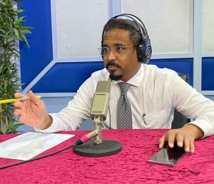 މެންބަރަކަށްވުމަކުން މުސާރައާއި ޖަލްސާތަކުގެ ދައުވަތު ފިޔަވާ އިތުރު އެއްޗެއް ނުލިބޭ: އިކްރާމް