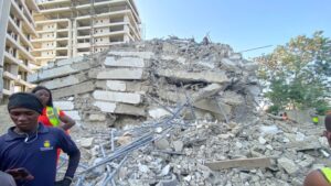 ނައިޖީރިއާގެ ލާގޯސްގައި 21 ބުރީ އިމާރާތެއް ވެއްޓި