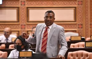 މަޖިލީހުގައި އަވަގުރާނަ ނުގޮވަން، އަޅުގަނޑު ބުނީ ހުވަދޫ ބަހުން "ހުތާ" އޭ: ޖާބިރު