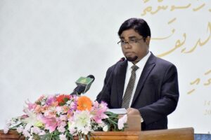 ދީނީ ޢިލްމުވެރިޔާ ޑރ.ޤުބާދު އެމްއެންޕީއާއި ގުޅިވަޑައިގެންފި