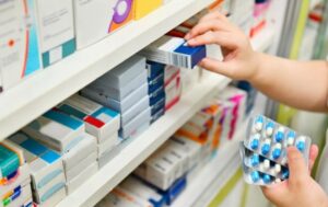 އަސާސީ ބޭސްތައް ފާމަސީތަކުން ލިބެން ނެތްނަމަ ފިޔަވަޅު އަޅަނީ