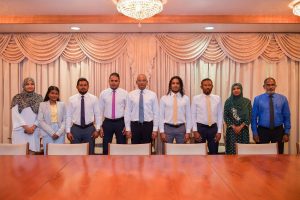 އަލަށް ގިނަ މަޝްރޫޢުތަކެއް ހިންގާކަމަށް ބުނެ ދާންދޫ ކައުންސިލްގެ ޝުކުރު ރައީސް އަށް