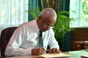 ޕޮލިގްރާފް ހެދުން އިހުތިޔާރީކޮށް، ޤާނޫނަށް ގެނައި އިސްލާހު ތަސްދީގުކޮށްފި