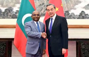 ޗައިނާގެ ފޮރިން މިނިސްޓަރު މާދަމާ ރާއްޖެ ވަޑައިގަންނަވަނީ، ބައެއް މަގުތައް ބަންދު