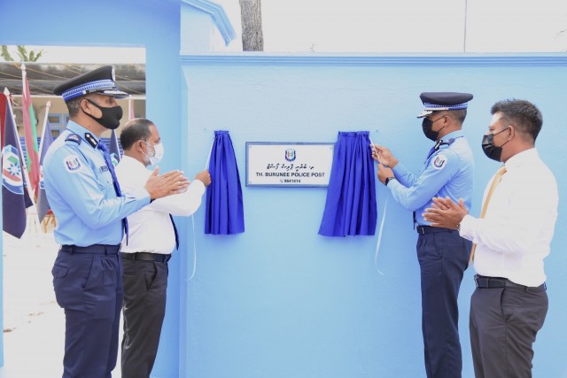 ބުރުނީ ޕޮލިސް ޑެސްކުގެ، ޚިދުމަތް ޕޮލިސް ޕޯސްޓަކަށް ބަދަލުކޮށްފި