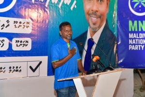 އިންތިޚާބު ކޮށްދެއްވައިފިނަމަ، އެންމެ މަސައްކަތްތެރި މެންބަރަށް ވާނަން: ހަންނާން