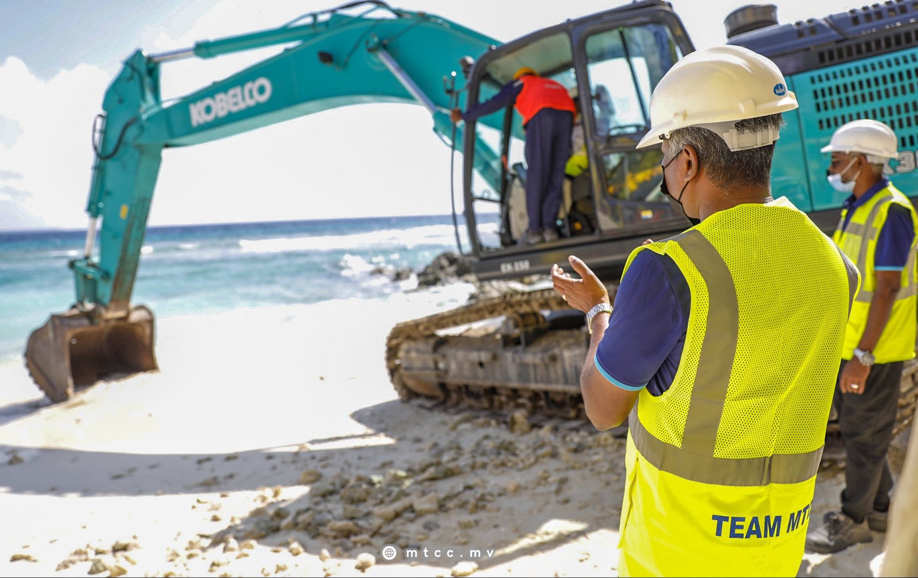 މުރައިދޫ ބަނދަރުގެ މަސައްކަތް ފަށައިފި