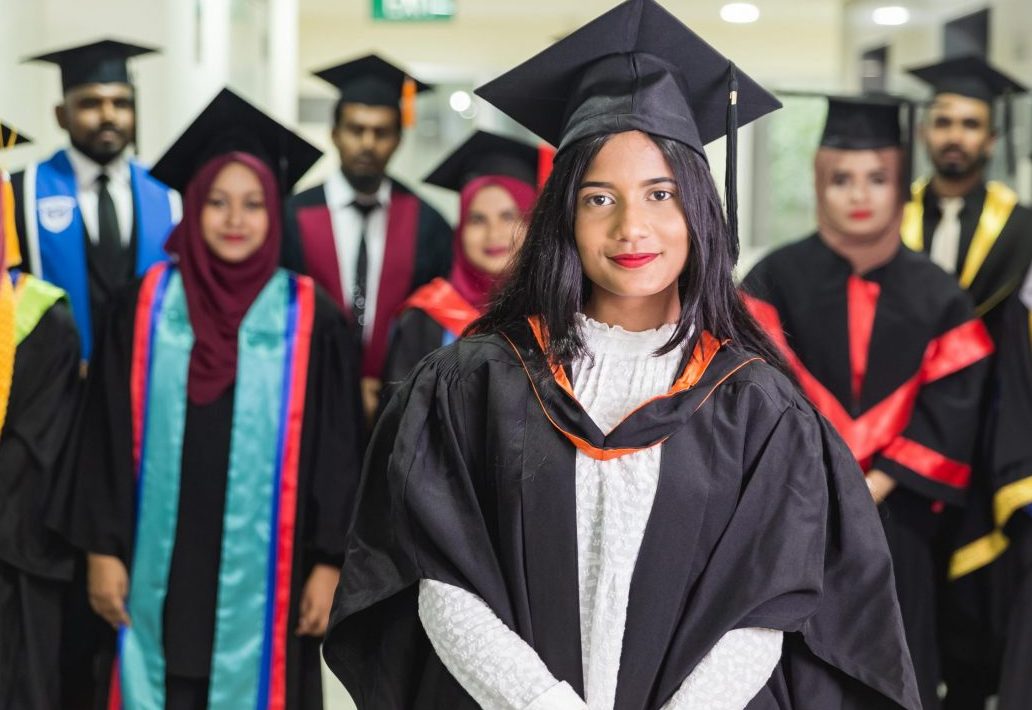 ޗަރޓަރޑް ޕްރޮފެޝަނަލް އެކައުންޓެންޓުންގެ ސްކޮލަޝިޕަށް 493 މީހަކު ކުރިމަތިލައިފި