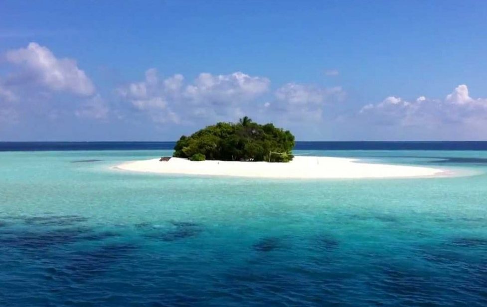 ގަވާއިދާ ހިލާފަށް އީއައިއޭހެދި ކުންފުޏެއް ފަސް ލައްކައިން ޖޫރިމަނާ ކޮށްފި