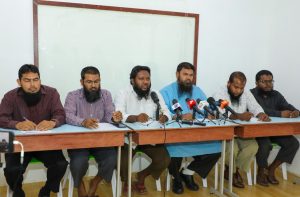 ރަައީސް ސޯލިހް މަގާމުން ޢަޒުލު ކުރަން ސަލަފުން ގޮވާލައިފި