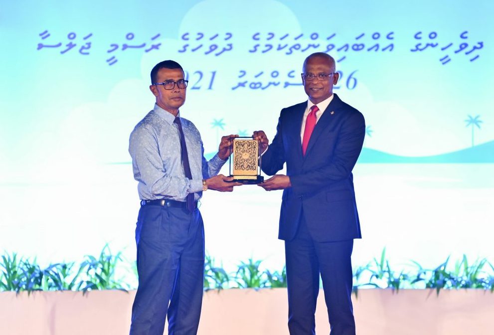 ރައޫފް، ޢާއިލާއަށް ރައީސުލްޖުމްހޫރިއްޔާ ތަޢުޒިޔާ ވިދާޅުވެއްޖެ