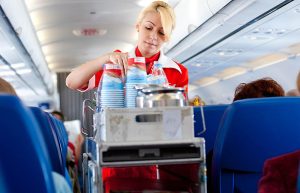 އުދުހެމުން ދިޔަ ފްލައިޓް އަކުން ބޮޑު ހަރުފައެއް!