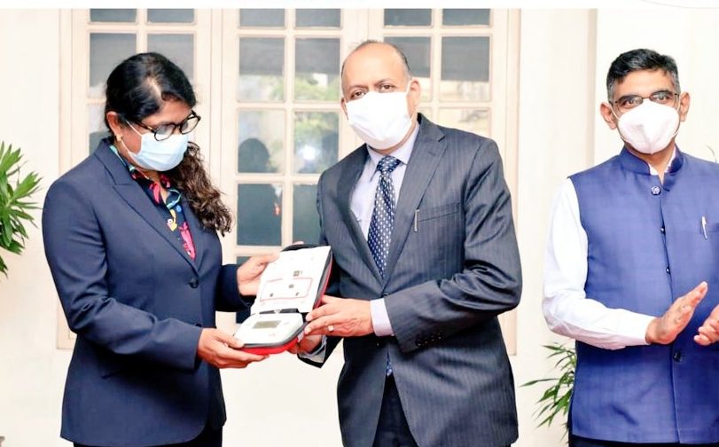 އިންޑިއާއިން ސެނެހިޔާއަށް ޞިއްޚީ ސާމާނު ހަދިޔާކޮށްފި